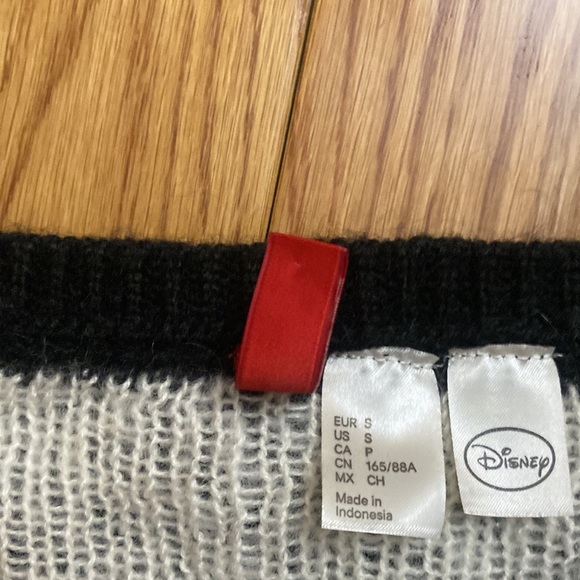 Minnie mouse polka dot sweater - Picture 2 of 3